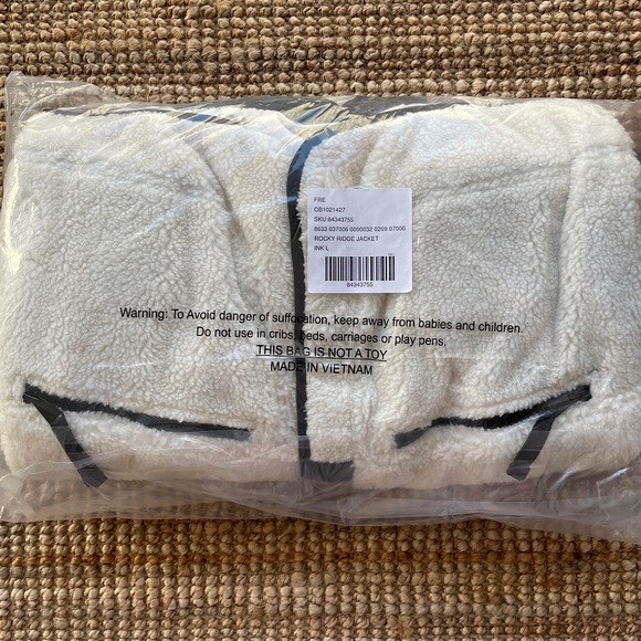 NEW Free People Hit The Slopes Printed Fleece Jacket - Picture 6 of 12